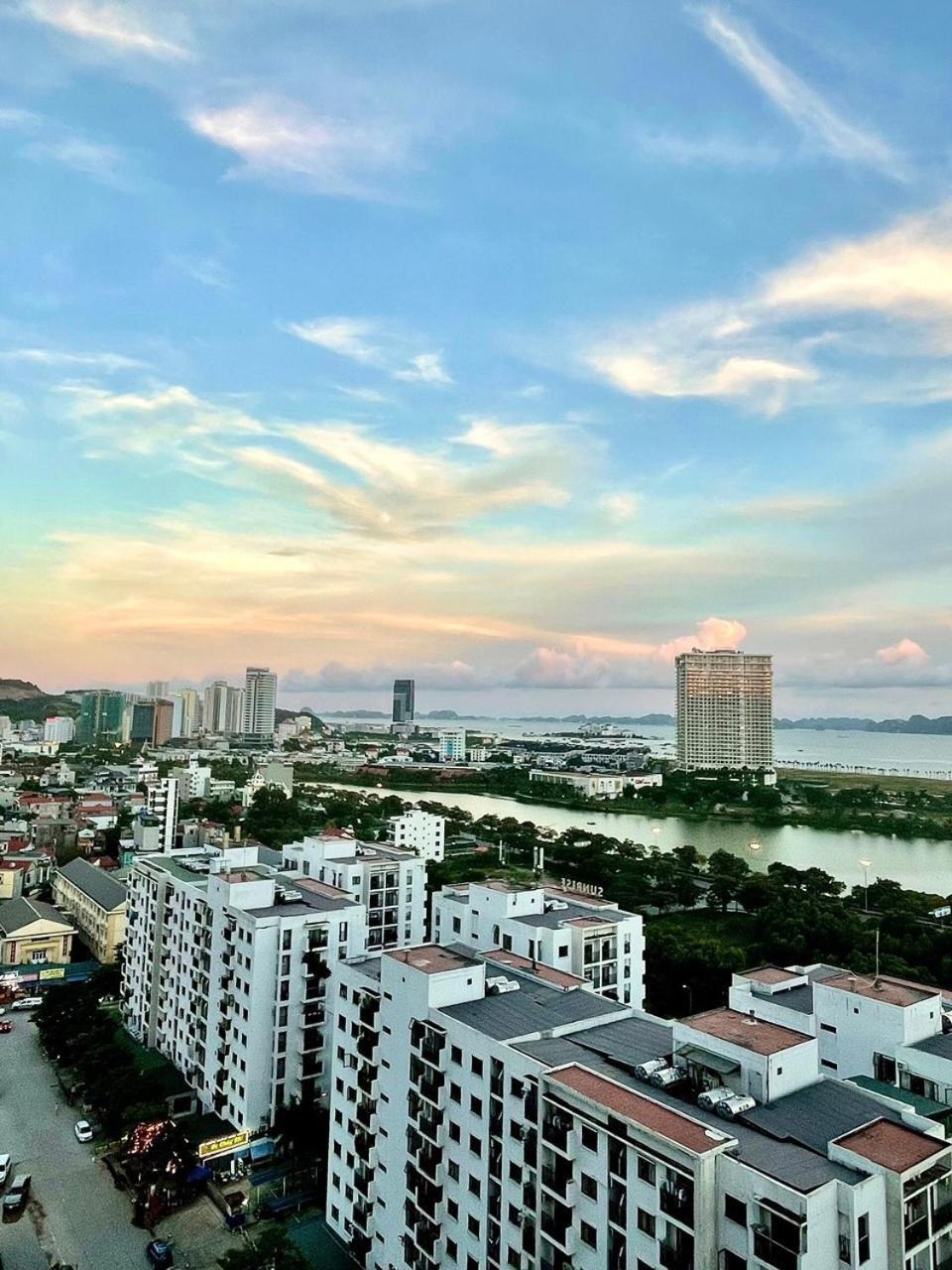 May House Green Bay Garden Ha Long - Near Marina Beach Exterior foto